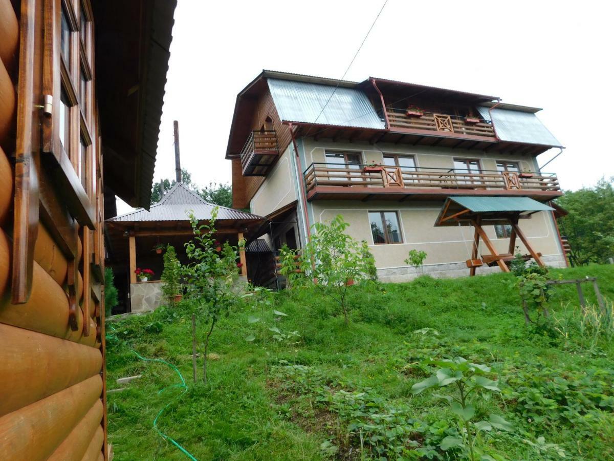 Glanz Cottage Jaremtsje Eksteriør bilde